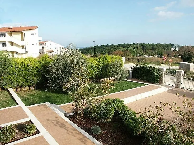 Apartments Villa Fernetich Premantura