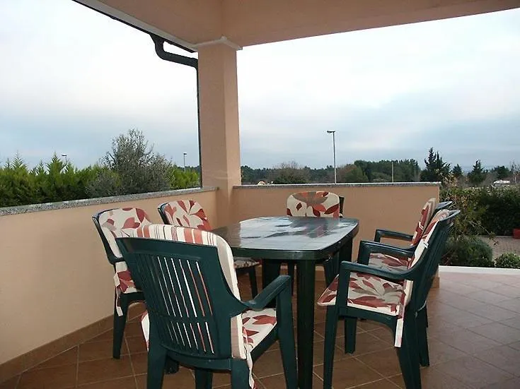 Apartments Villa Fernetich Premantura