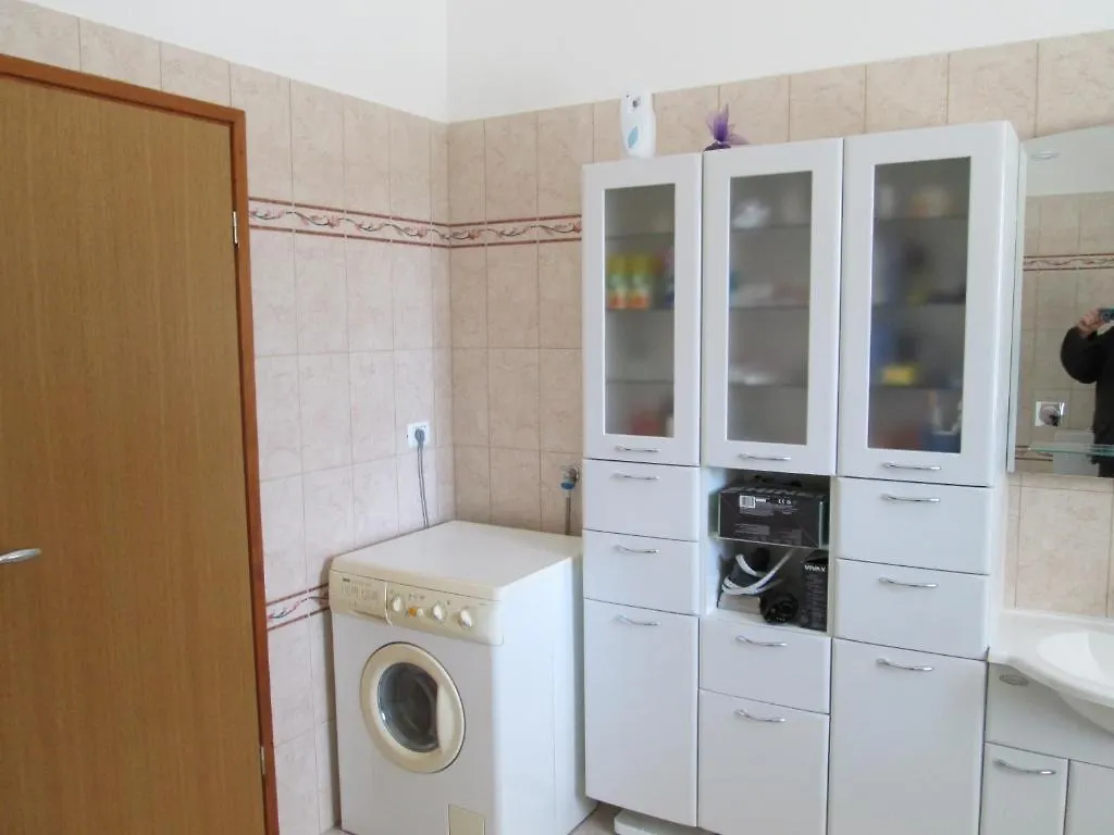 Apartments Villa Fernetich Premantura Croatia