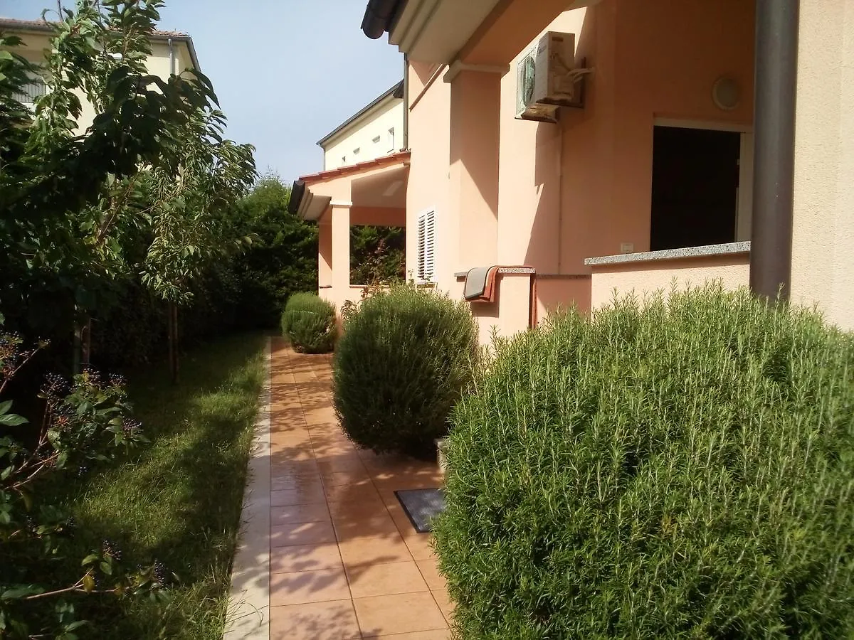 Apartments Villa Fernetich Premantura