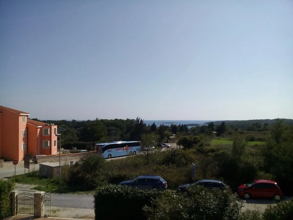Apartments Villa Fernetich Premantura