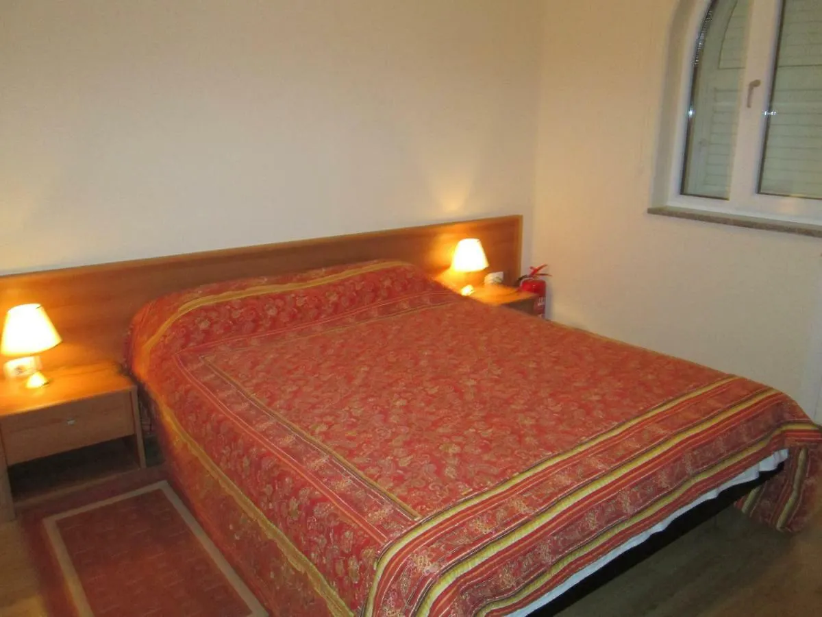 Apartments Villa Fernetich Premantura Croatia