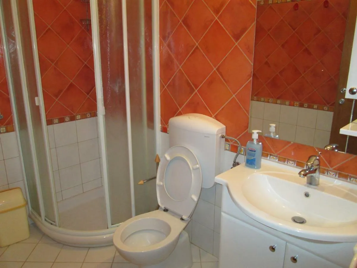 Apartments Villa Fernetich Premantura Croatia
